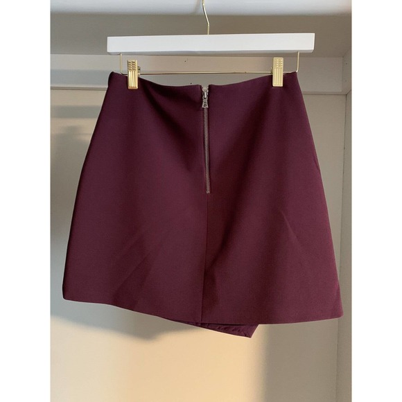 Alice + Olivia Semira Pleated Crossover Mini Skirt Women's 4 Purple Crepe Solid - Picture 6 of 6
